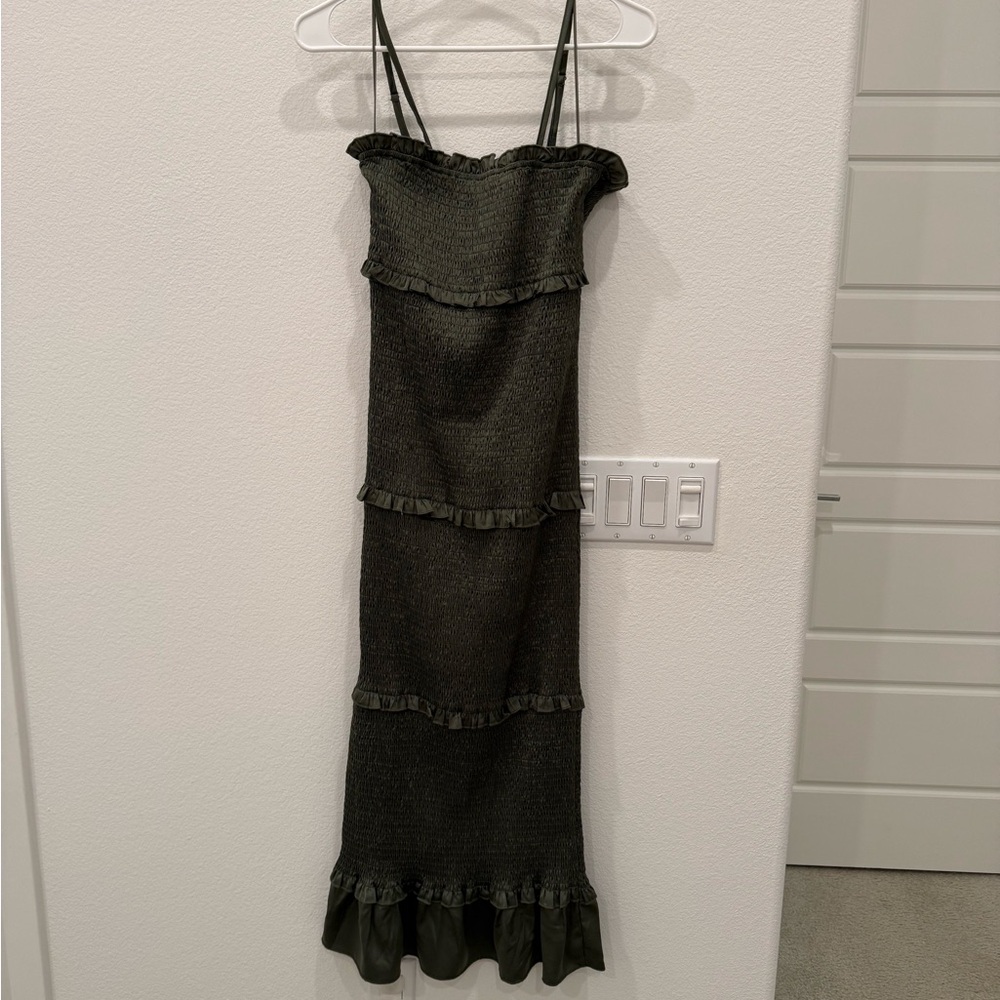 Chic Strapless Black Ruffle Dress